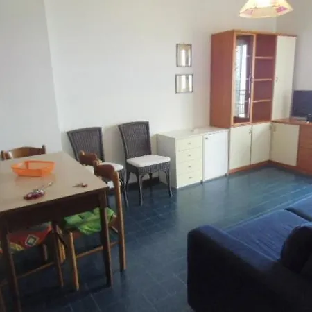 Condominio Al Faro Apartment *
