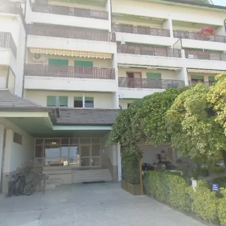 Condominio Al Faro 리그나노 사비아도로